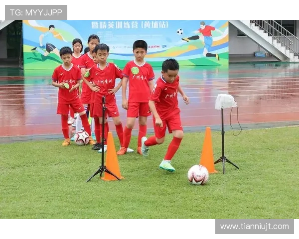 足球运动员的技术训练与团队配合