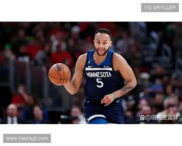 李凯尔回归森林狼首秀表现平平观众起立鼓掌致敬替补14分钟得2分1板