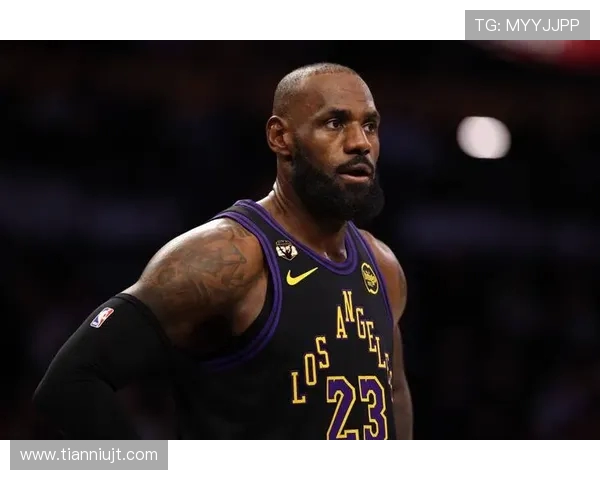 2020NBA全明星赛东西部首发名单公布，詹姆斯字母哥领衔两队阵容